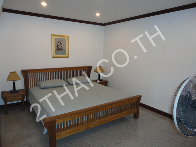 Royal Hill Resort, พัทยา, พระตำหนัก - photo, price, location map