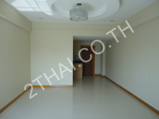 Royal Beach Condotel, พัทยา, พระตำหนัก - photo, price, location map