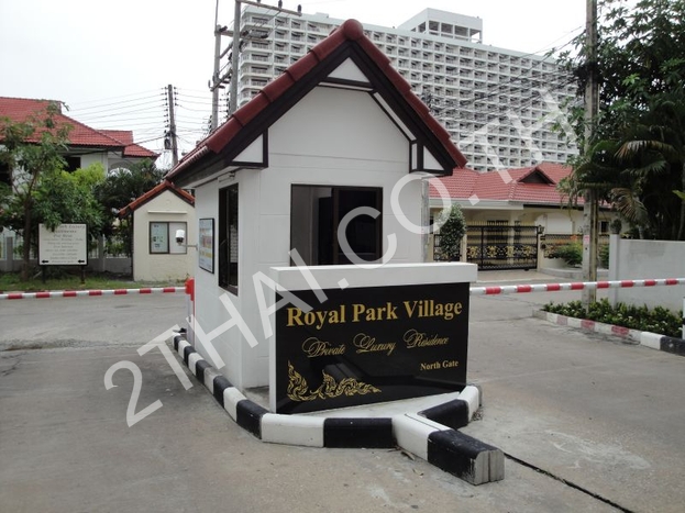 Royal Park Village, พัทยา, จอมเทียน - photo, price, location map